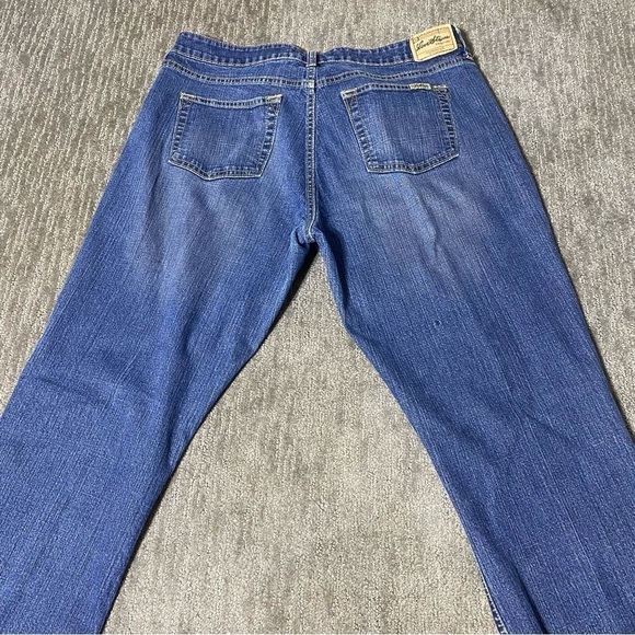 Levi's Signature Jeans Women's 12M Blue Bootcut Low Rise Stretch Western Denim - Picture 12 of 15